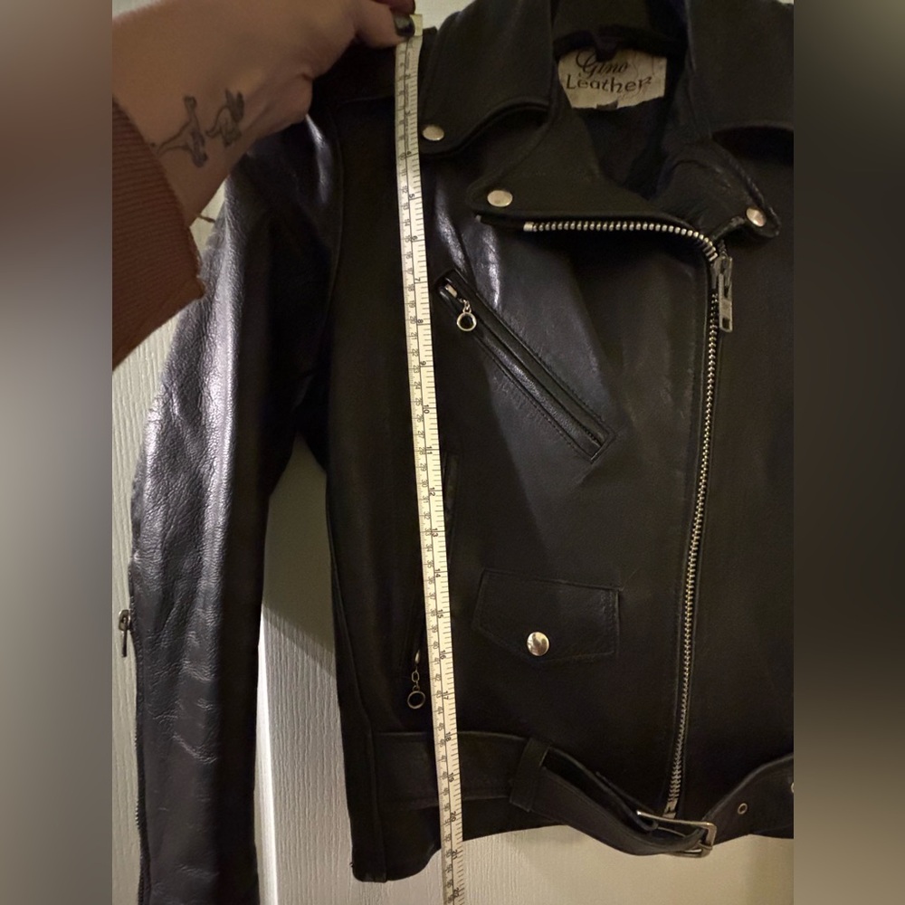 Classic Black Leather Motorcycle Jacket - Picture 8 of 8